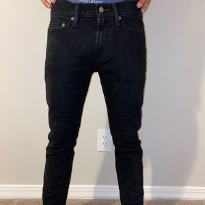 Men’s Abercrombie & Fitch black skinny jeans